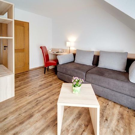 Hotel Waldparkstube Bad Schönborn Esterno foto